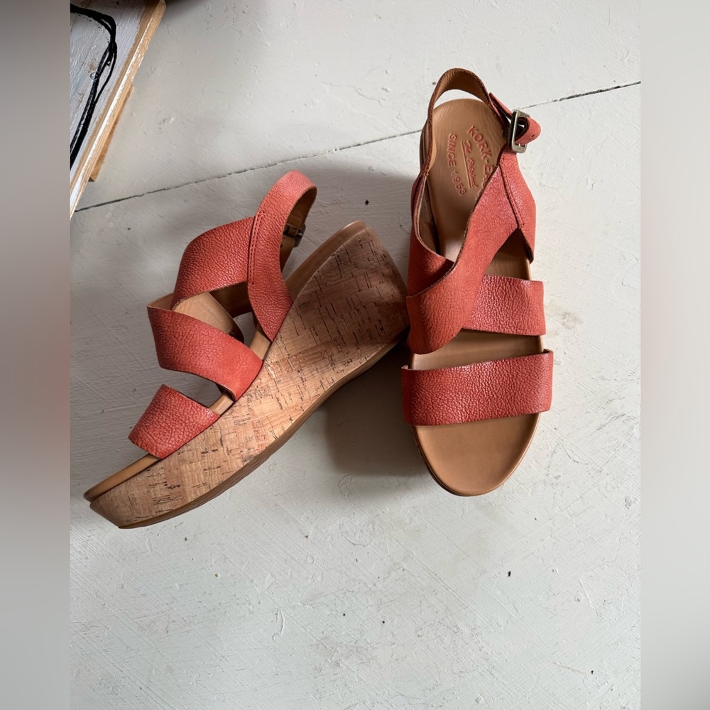 Kork Ease Coral ‘Adela’ Sandal